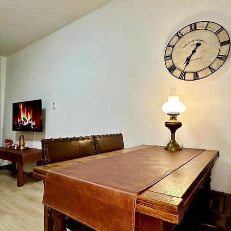 Luxury Suites Centrum By Rikas Hotels アントウェルペン エクステリア 写真